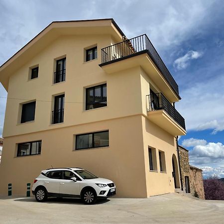 Apartamentos Montejurra Ayegui Bagian luar foto