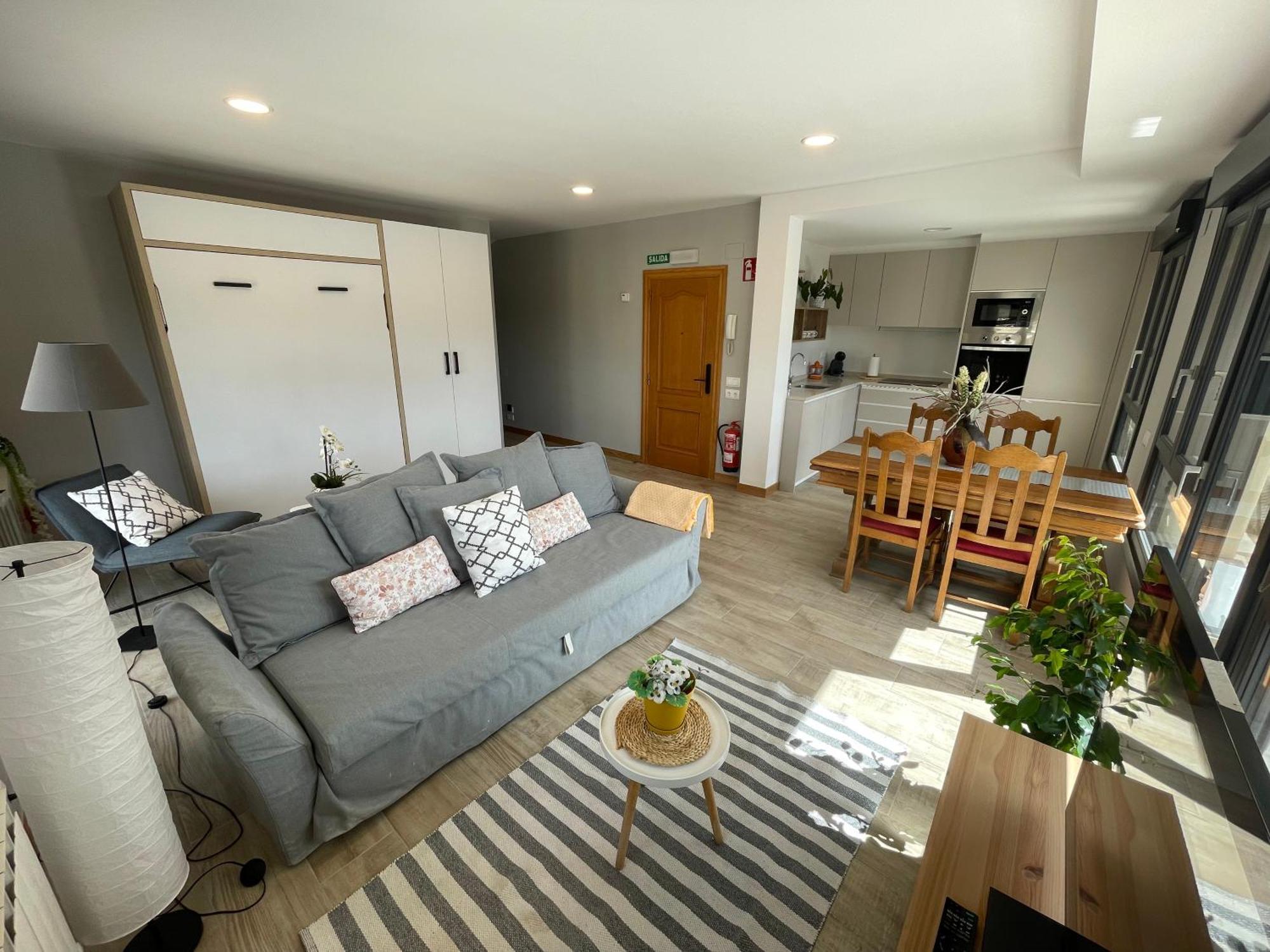 Apartamentos Montejurra Ayegui Bagian luar foto