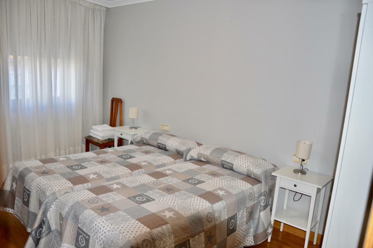 Apartamentos Montejurra Ayegui Bagian luar foto
